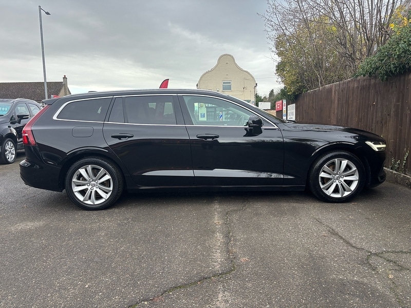 Used Volvo V60 2018 for sale - 76924060: Photo 7