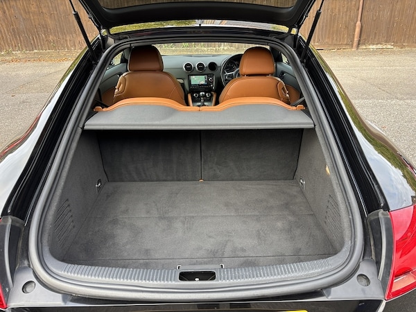 Used Audi TT 2011 for sale - 76304471: Photo 11