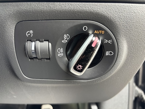 Used Audi TT 2011 for sale - 76304471: Photo 16