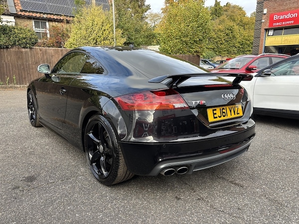 Used Audi TT 2011 for sale - 76304471: Photo 4