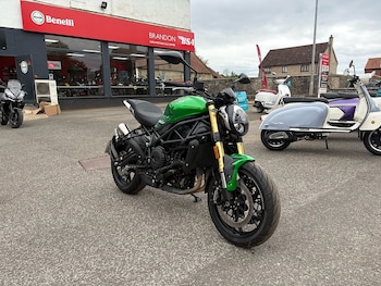 Used Benelli 752 S 2023 for sale - bike-78655069: Photo