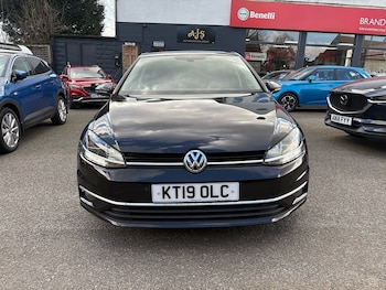 Used Volkswagen Golf 2019 for sale - 78025115: Photo