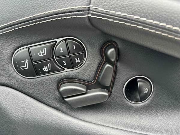 Used Mercedes-Benz SL 2010 for sale - 74703101: Photo 20