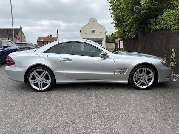 Used Mercedes-Benz SL 2010 for sale - 74703101: Photo 9