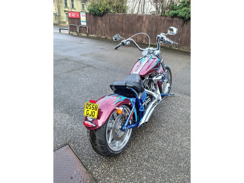 Harley-Davidson Softail