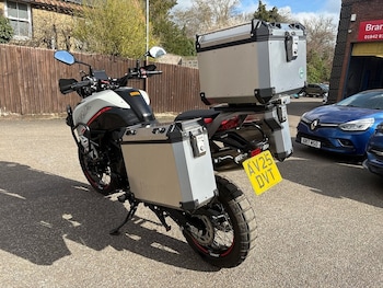 Used Benelli TRK 2025 for sale - bike-77821917: Photo