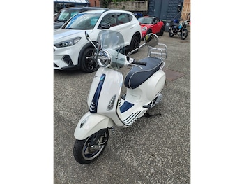 Used Piaggio Vespa Primavera 125 2019 for sale - bike-78893823: Photo