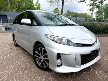 Used Toyota Estima 2015 for sale - 78489458: Photo