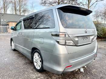 Used Toyota Vellfire 2011 for sale - 73026033: Photo