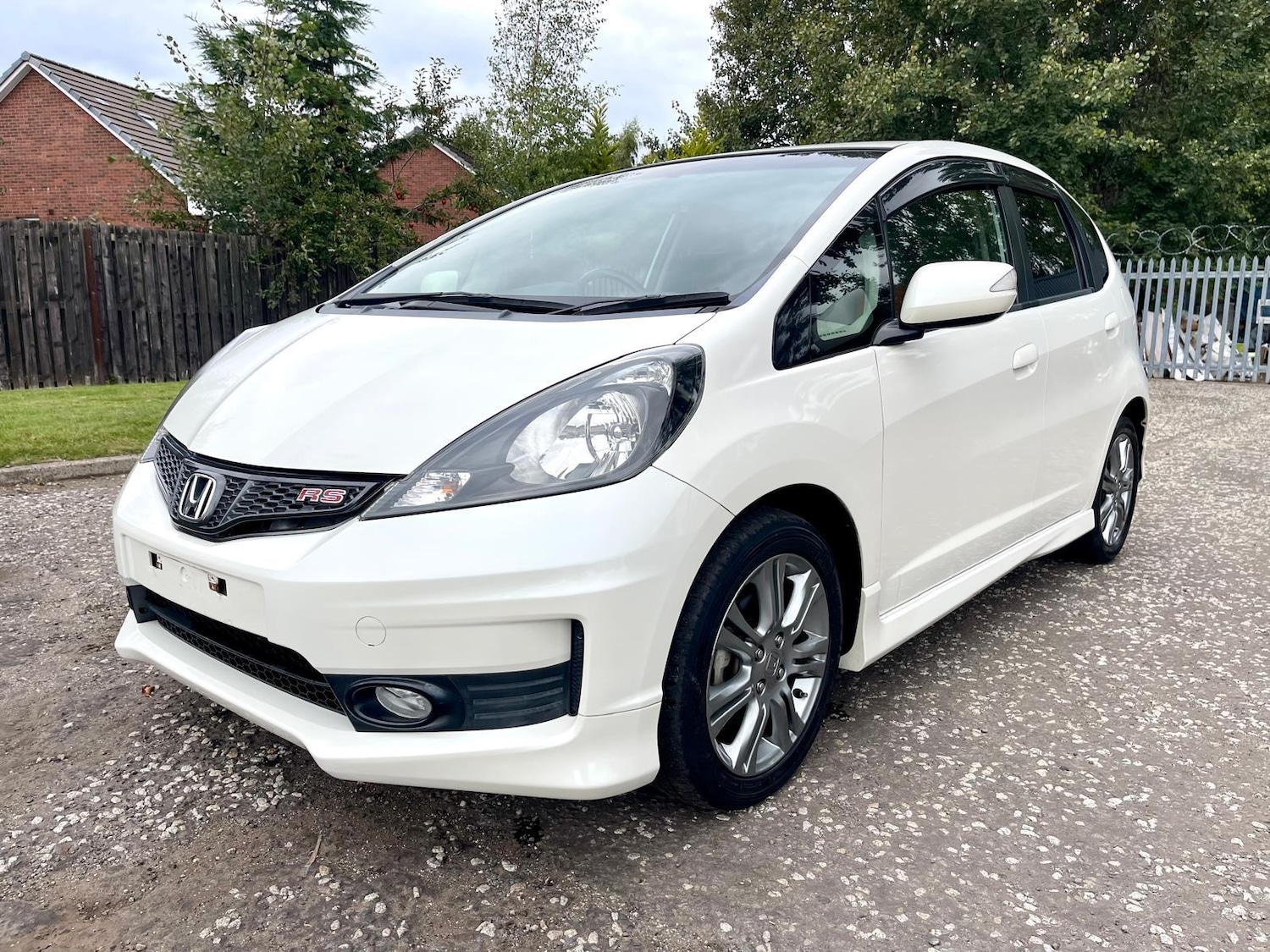 Used Honda Fit 2011 for sale - 76036819: Photo 16