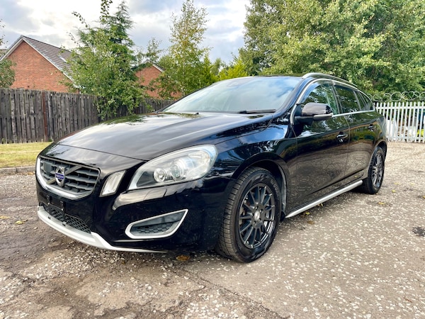 Used Volvo V60 2013 for sale - 72767563: Photo 22
