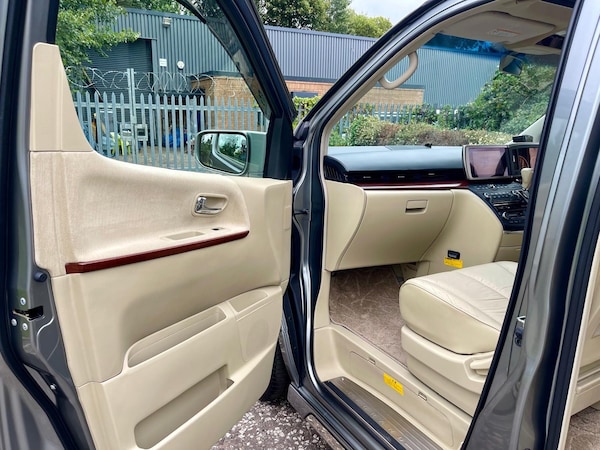 Used Nissan Elgrand 2006 for sale - 75723767: Photo 17