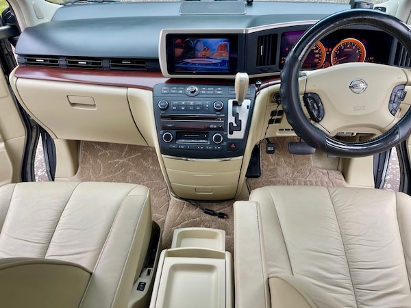 Used Nissan Elgrand 2006 for sale - 75723767: Photo 5