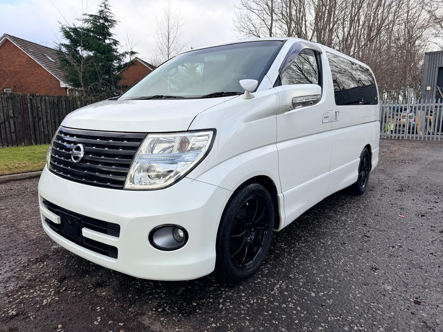 Used Nissan Elgrand 2007 for sale - 77573100: Photo 16