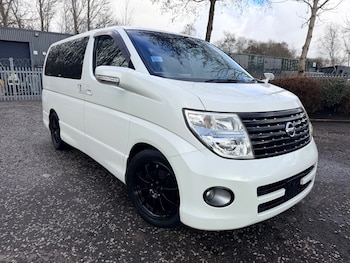 Used Nissan Elgrand 2007 for sale - 77573100: Photo