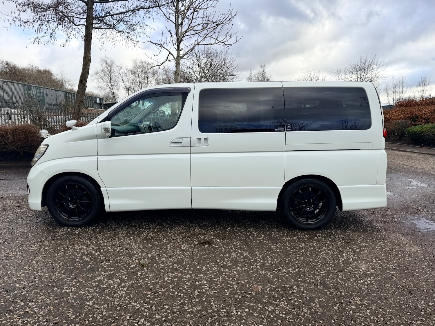 Used Nissan Elgrand 2007 for sale - 77573100: Photo 8