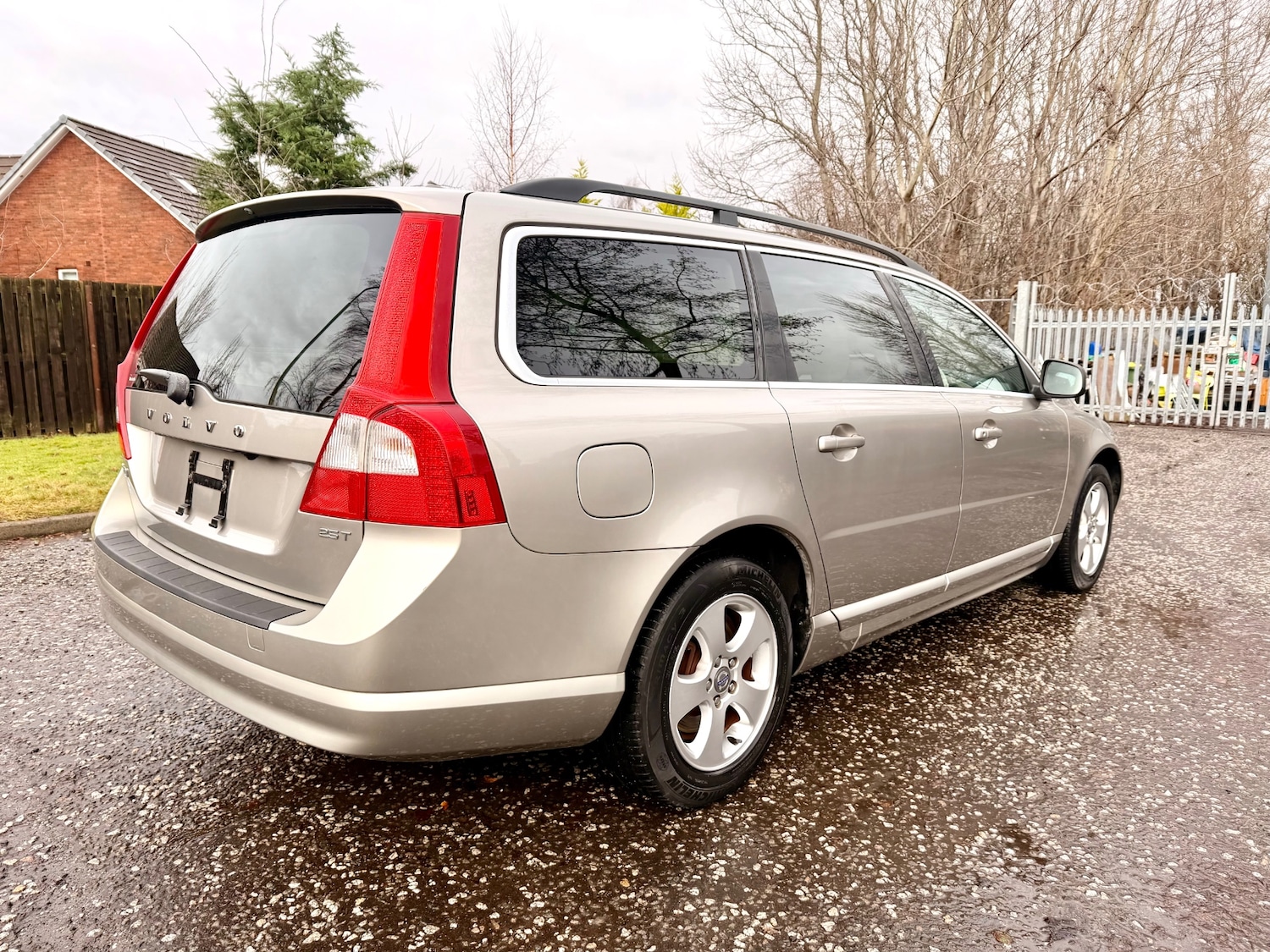 Used Volvo V70 2008 for sale - 77173566: Photo 5