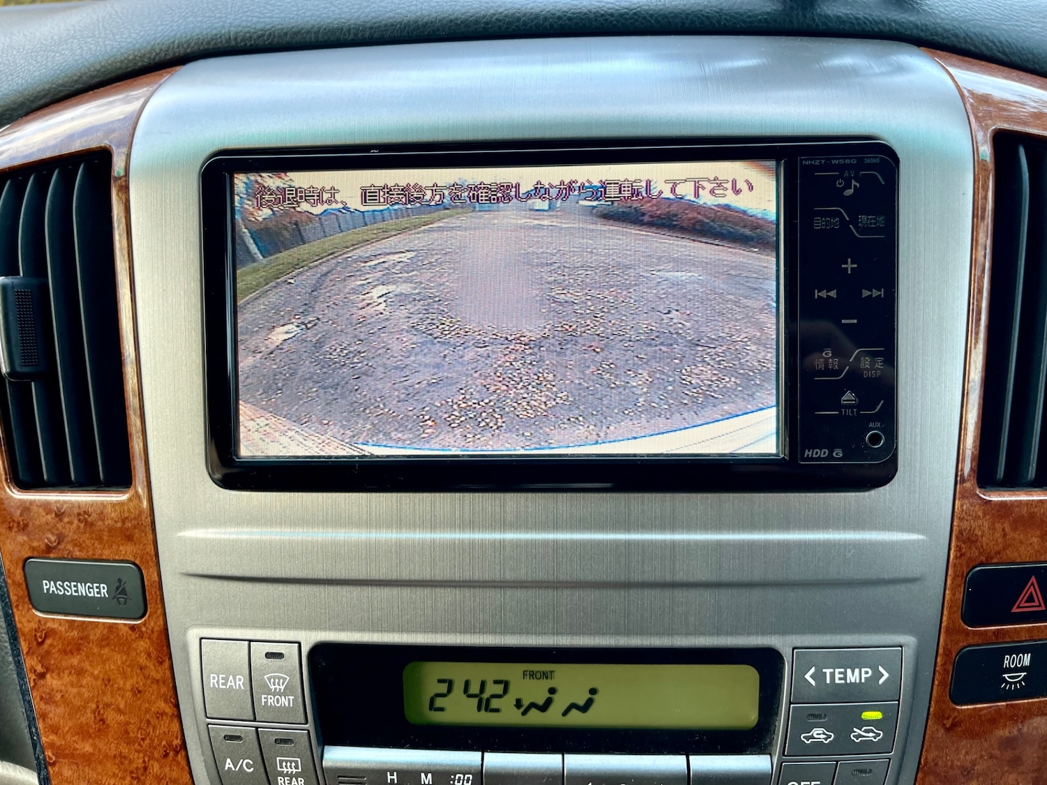 Used Toyota Alphard 2008 for sale - 76536988: Photo 10