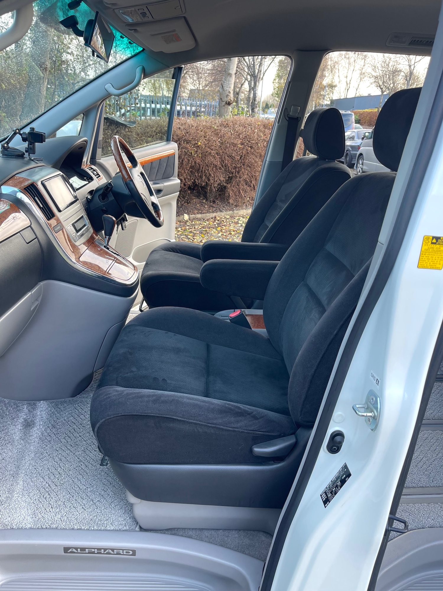 Used Toyota Alphard 2008 for sale - 76536988: Photo 15