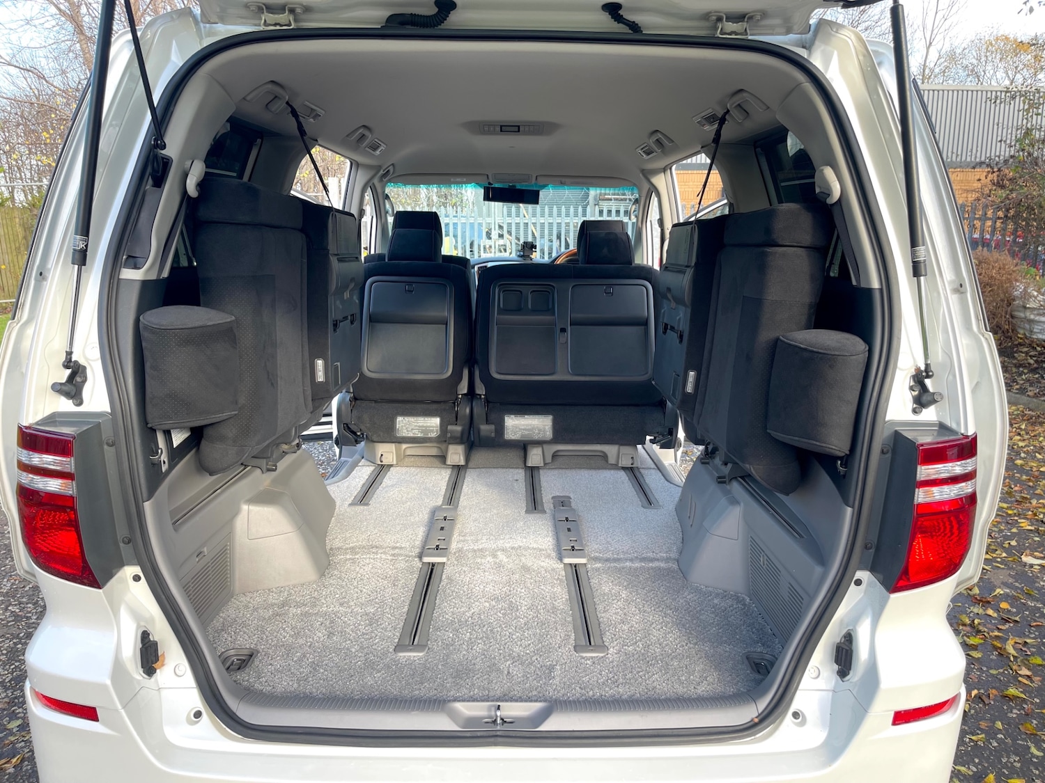 Used Toyota Alphard 2008 for sale - 76536988: Photo 19