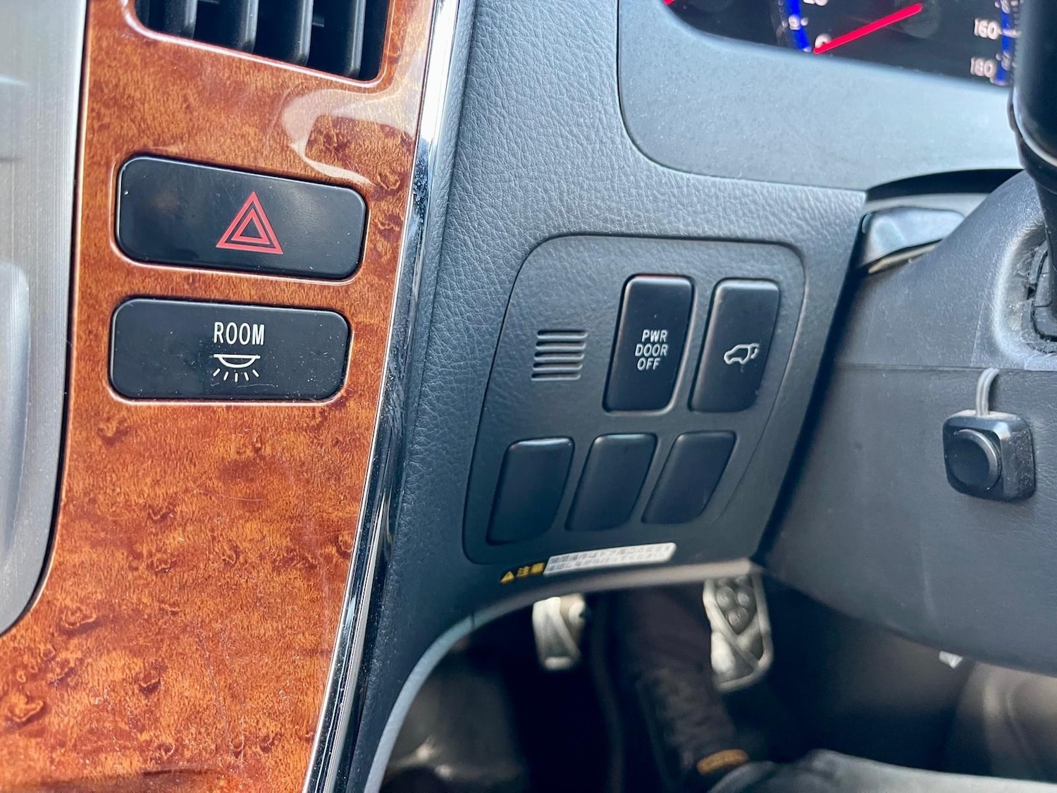 Used Toyota Alphard 2008 for sale - 76536988: Photo 25