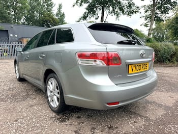Used Toyota Avensis 2011 for sale - 79679768: Photo