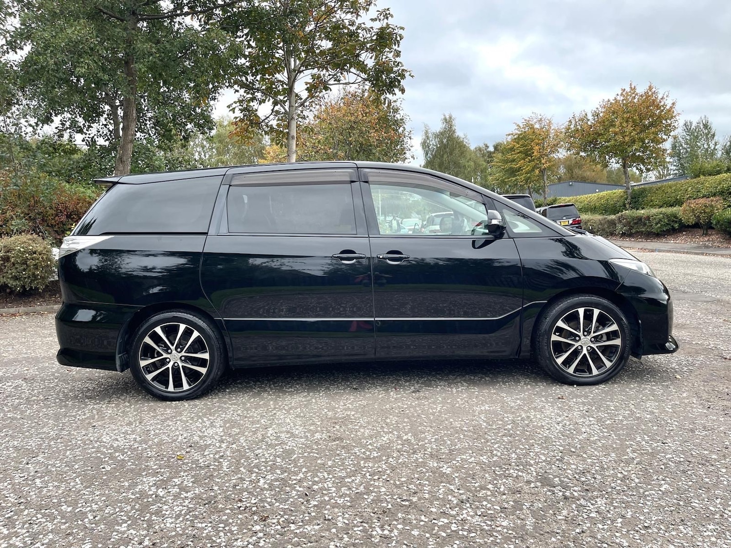 Used Toyota Estima 2012 for sale - 76120528: Photo 23
