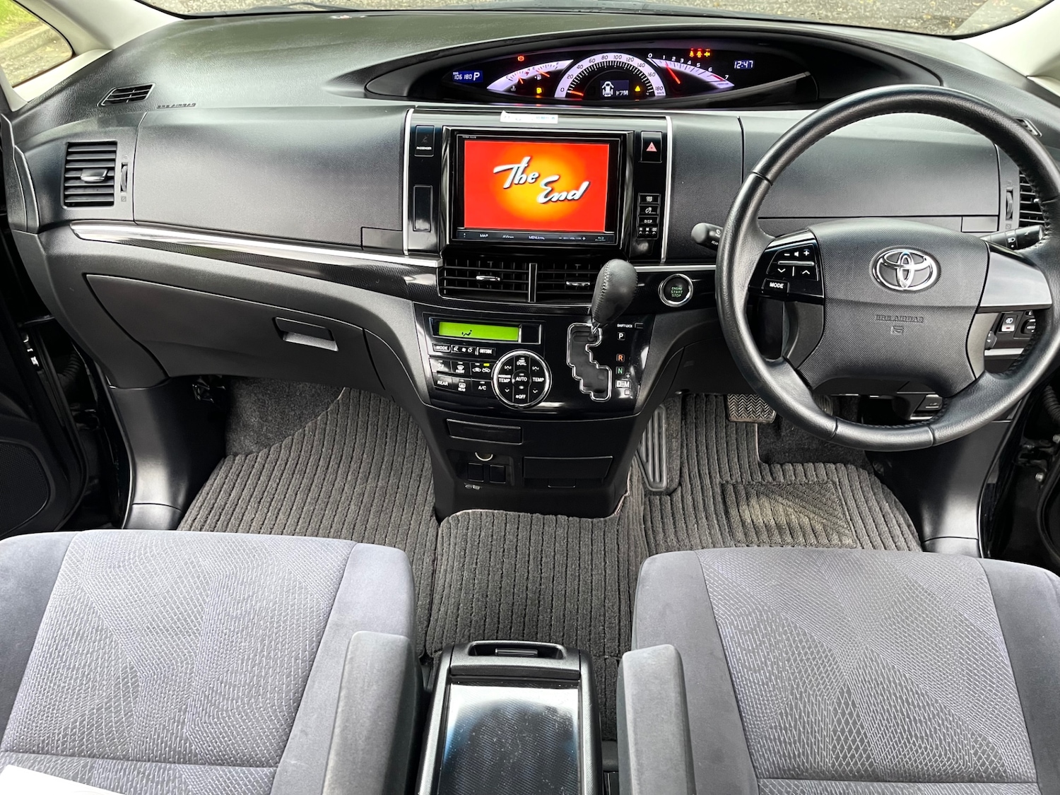 Used Toyota Estima 2012 for sale - 76120528: Photo 6