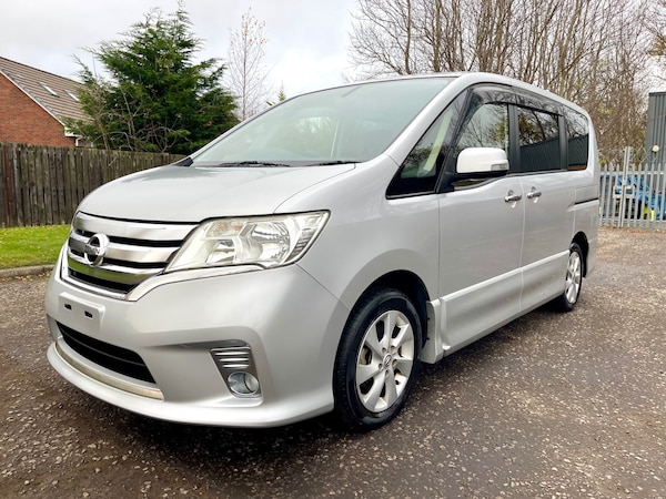 Used Nissan Serena 2012 for sale - 72912705: Photo 3