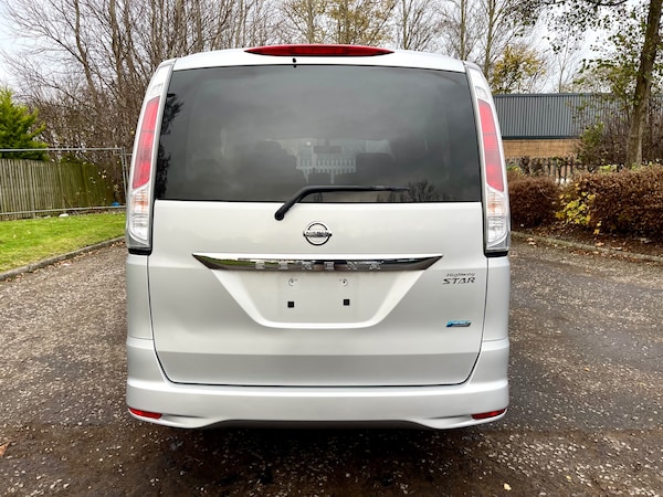Used Nissan Serena 2012 for sale - 72912705: Photo 5
