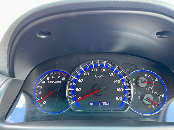 Used Toyota Alphard 2008 for sale - 72801918: Photo 24