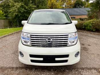 Used Nissan Elgrand 2005 for sale - 69485783: Photo