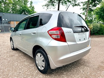 Used Honda Fit 2010 for sale - 78841450: Photo