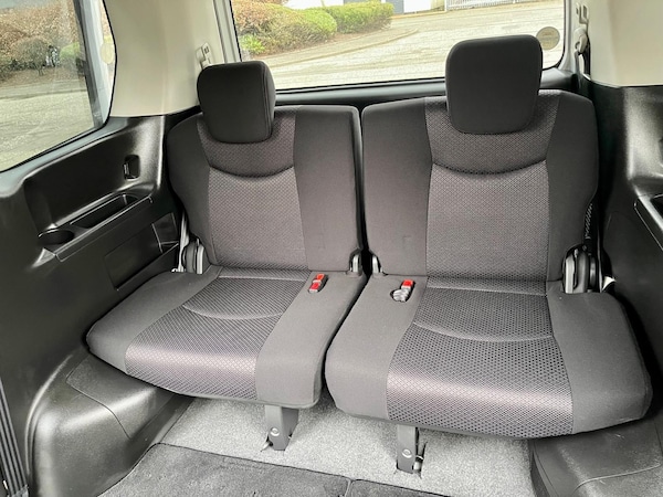 Used Nissan Serena 2011 for sale - 66028912: Photo 13
