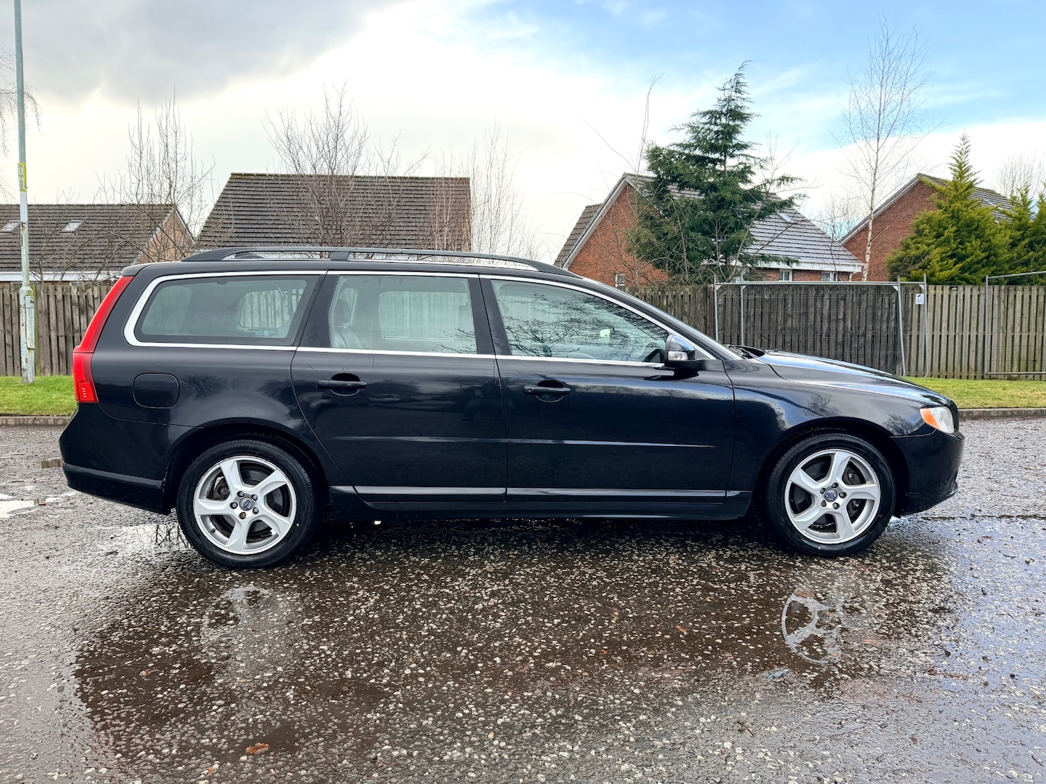 Used Volvo V70 2011 for sale - 77881503: Photo 17