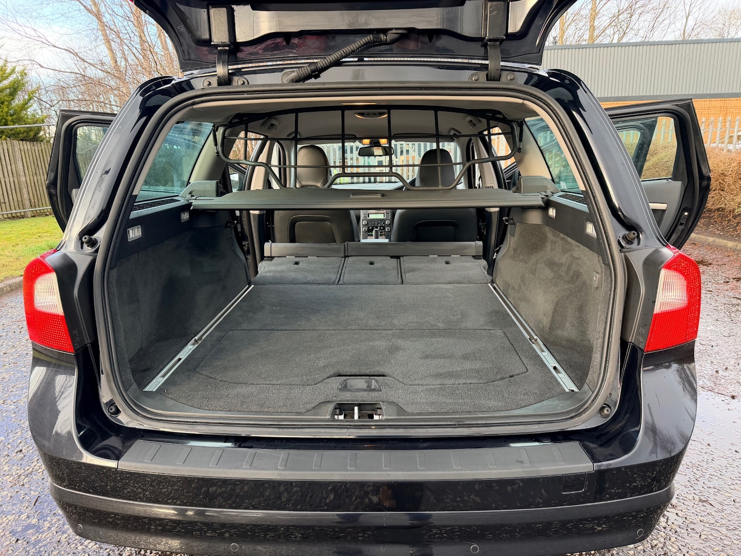 Used Volvo V70 2011 for sale - 77881503: Photo 19