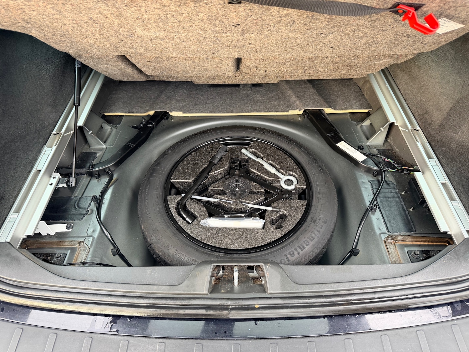 Used Volvo V70 2011 for sale - 77881503: Photo 22