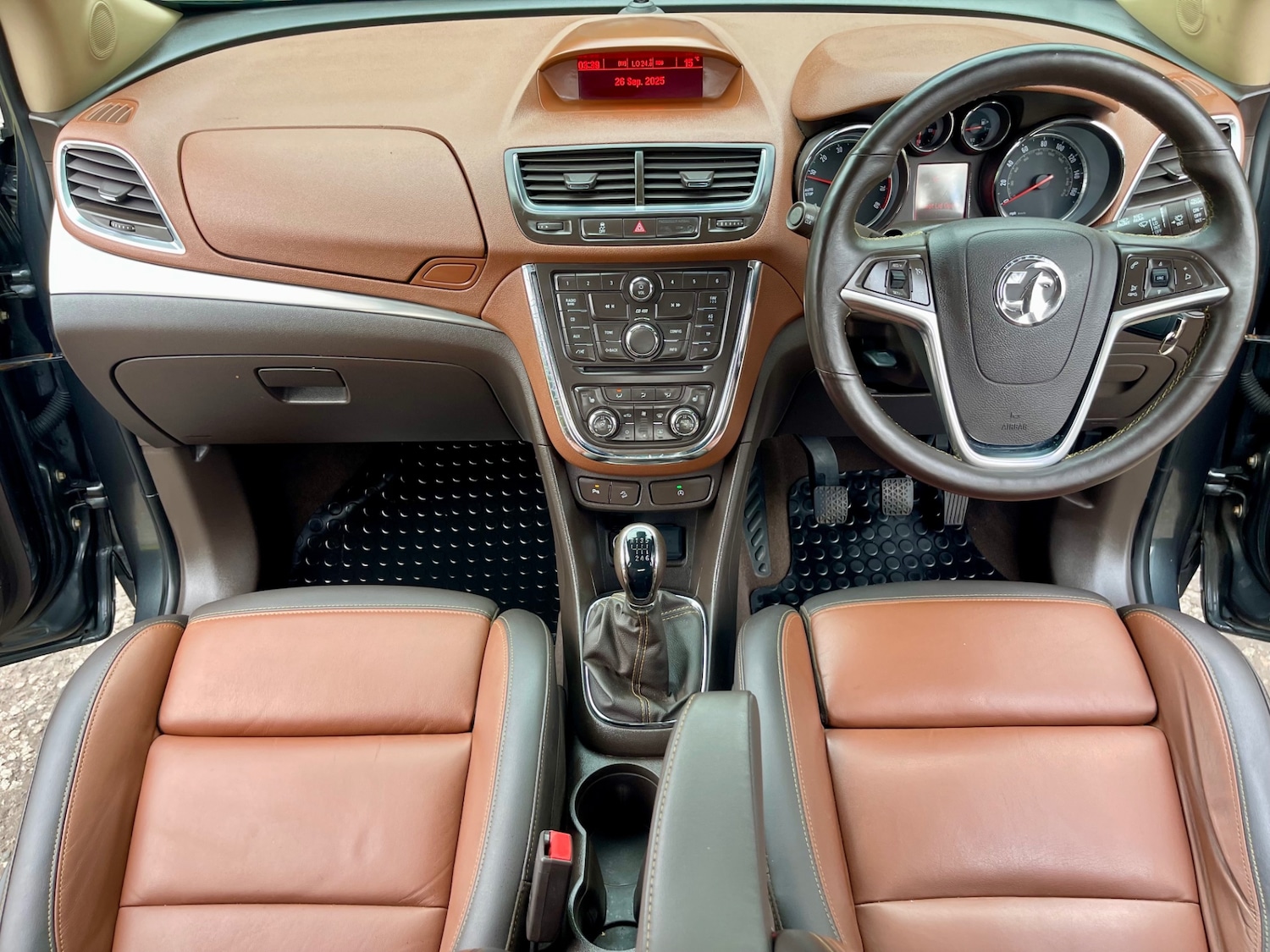 Used Vauxhall Mokka 2015 for sale - 76082890: Photo 5