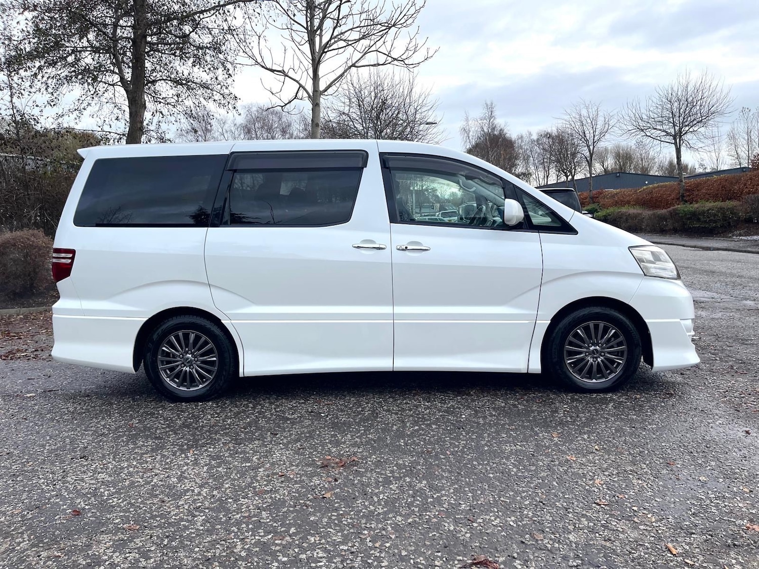 Used Toyota Alphard 2007 for sale - 76670946: Photo 17