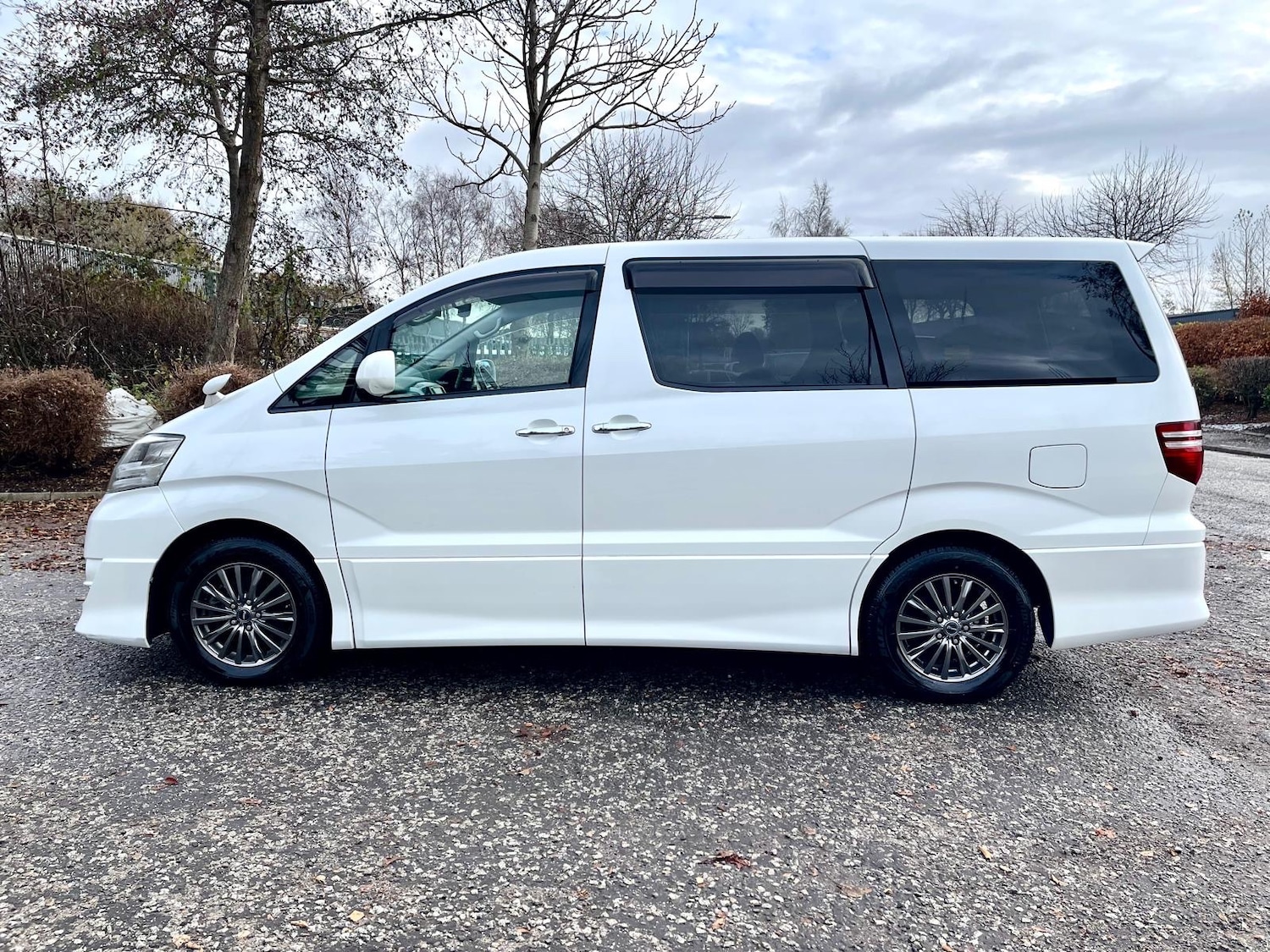 Used Toyota Alphard 2007 for sale - 76670946: Photo 18