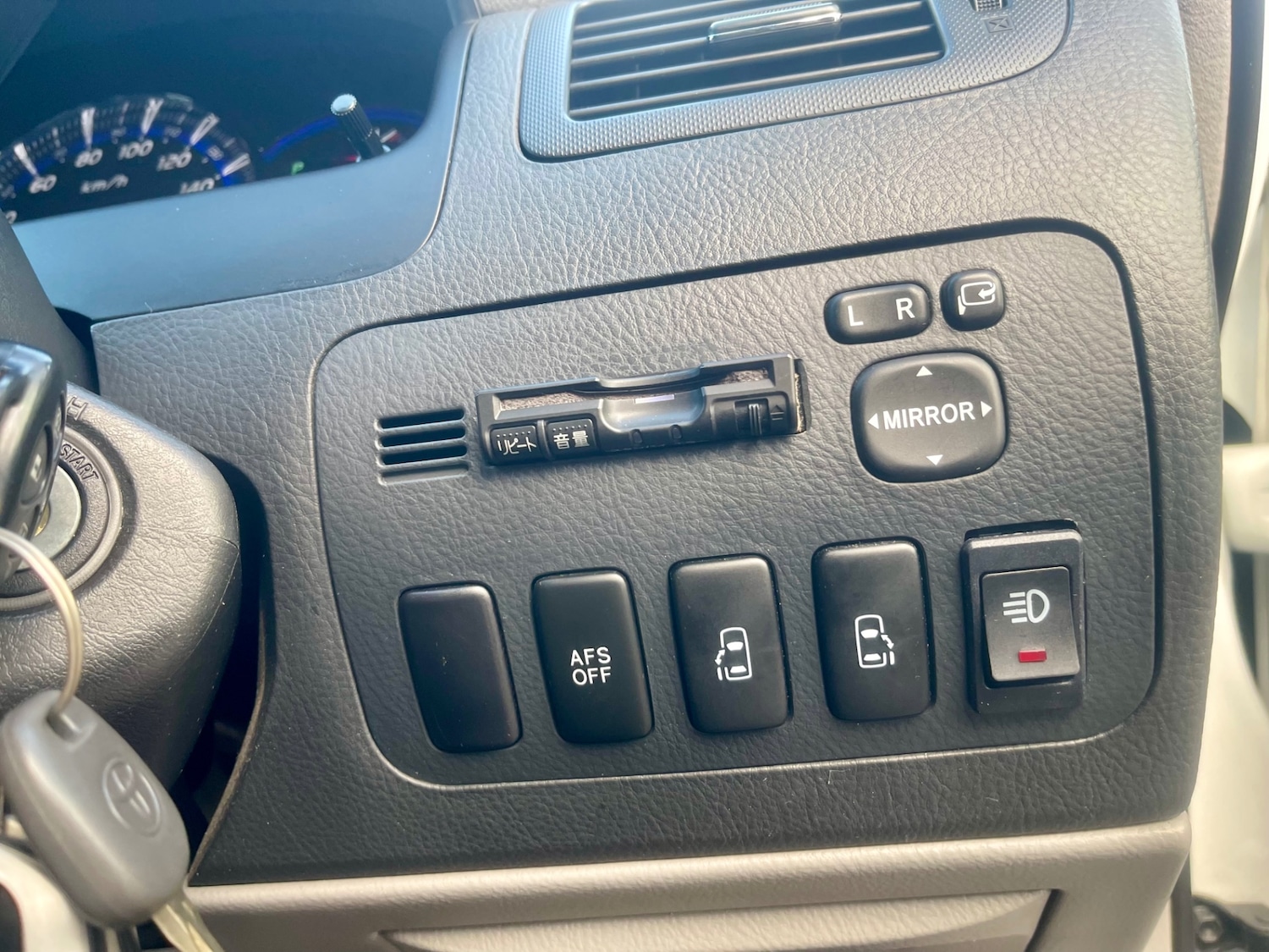 Used Toyota Alphard 2007 for sale - 76670946: Photo 19