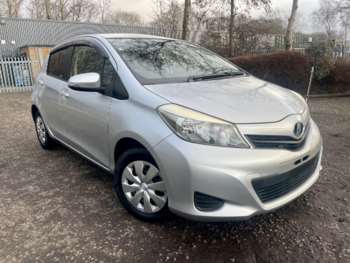 Used Toyota Vitz 2013 for sale - 67395102: Photo