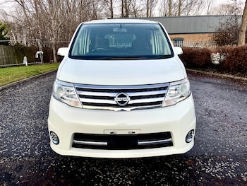 Used Nissan Serena 2010 for sale - 76969445: Photo