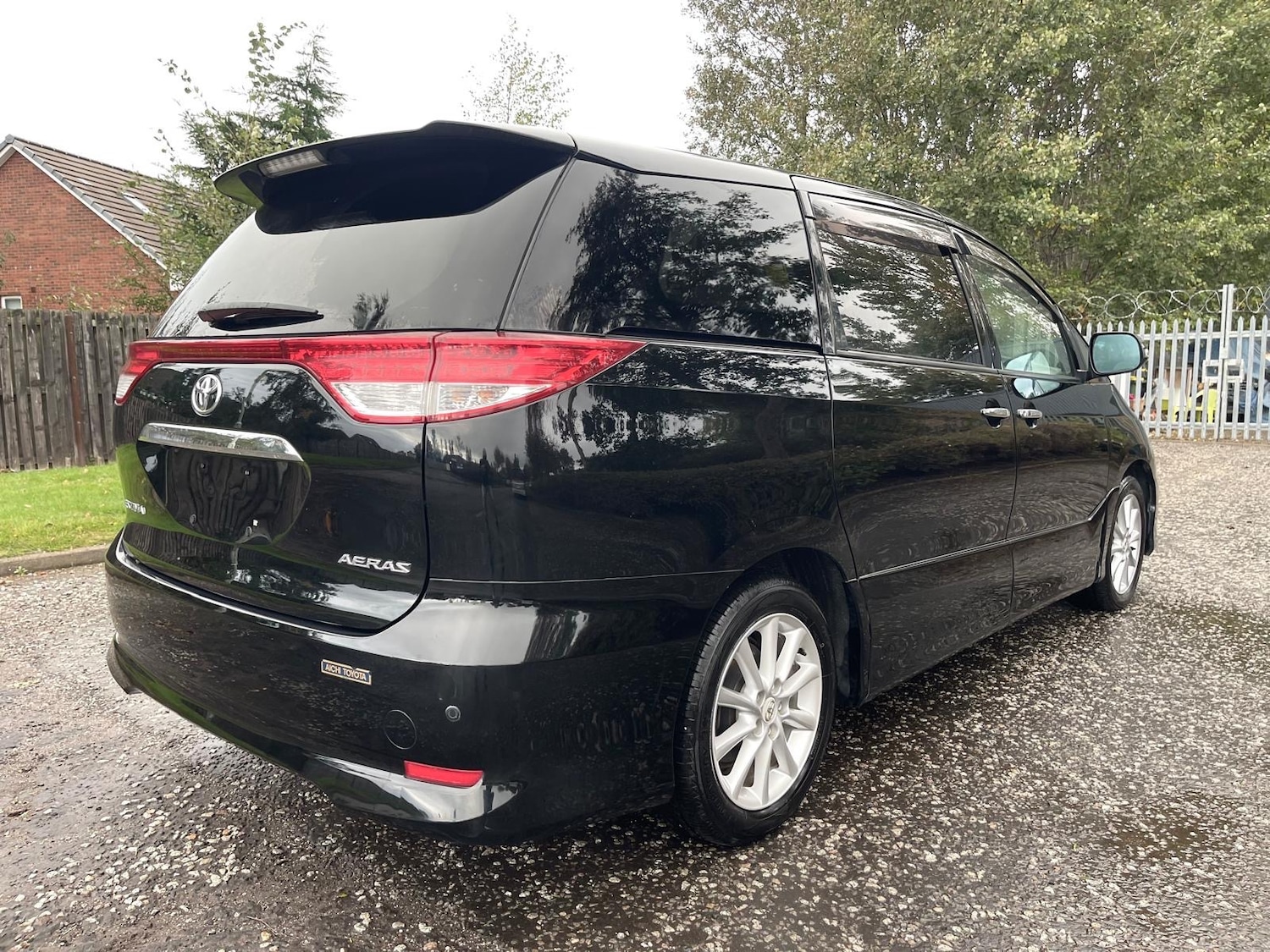 Used Toyota Estima 2012 for sale - 76149880: Photo 24