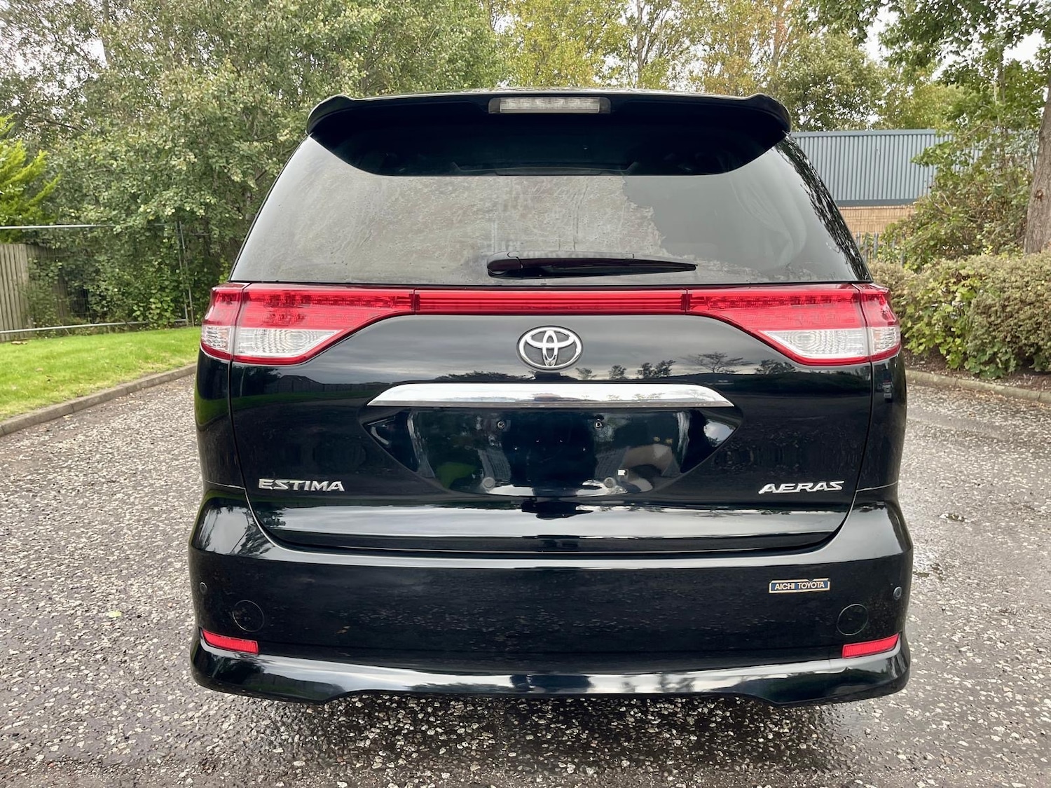 Used Toyota Estima 2012 for sale - 76149880: Photo 4