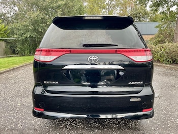 Used Toyota Estima 2012 for sale - 76149880: Photo