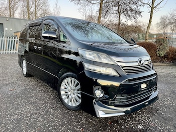 2012 - FRESH IMPORT Z PLATINUM 2.4 AUTO 7 SEATS MPV 4/B GRADE ELECTRIC BOOT 5-Door