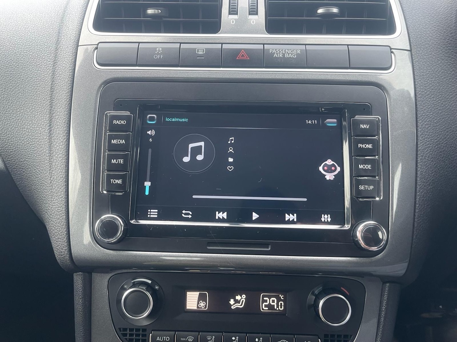 Used Volkswagen Polo 2012 for sale - 76670916: Photo 21