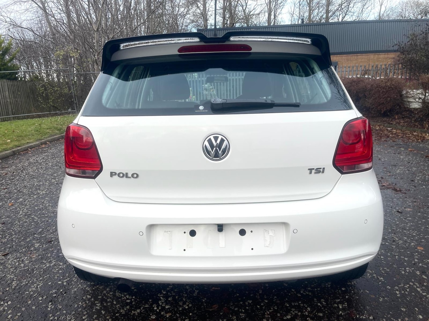 Used Volkswagen Polo 2012 for sale - 76670916: Photo 3