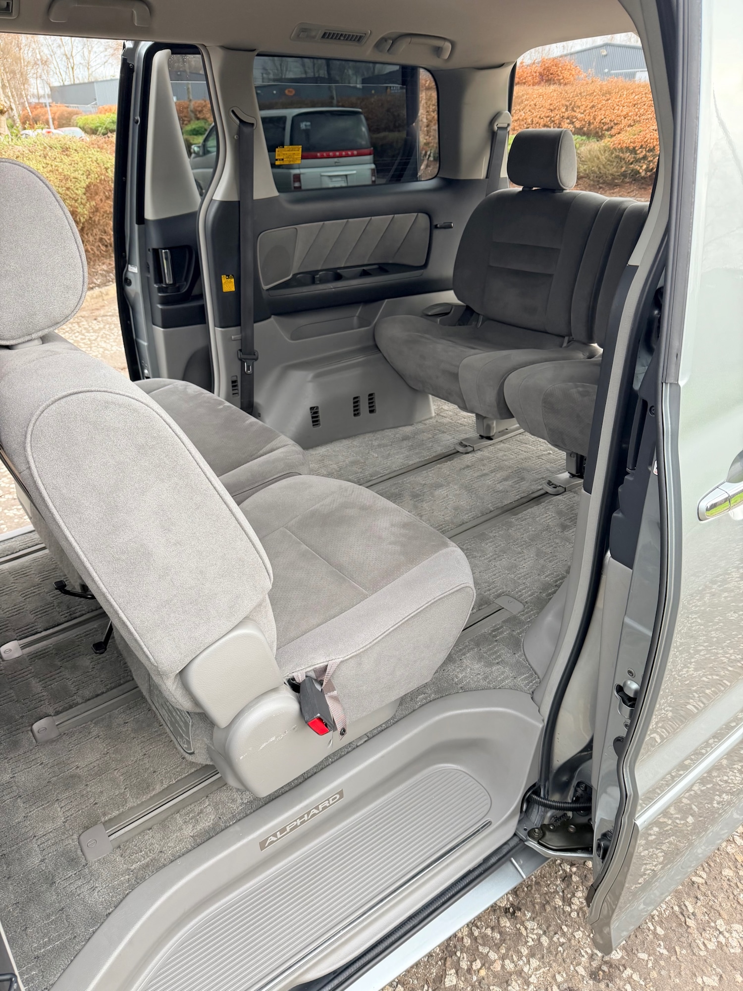 Used Toyota Alphard 2006 for sale - 78085682: Photo 10